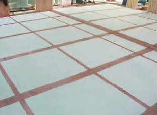 断熱材(床) 写真