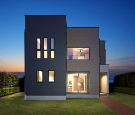 屋上庭園のある、至極のリゾート邸宅 アイキャッチ画像